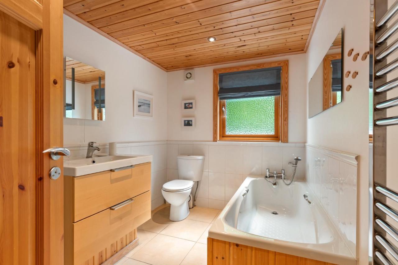 Lodge 5 Longbury - Luxury Lodge, Golf Course Views, Restaurant And Spa Facilites Penally エクステリア 写真